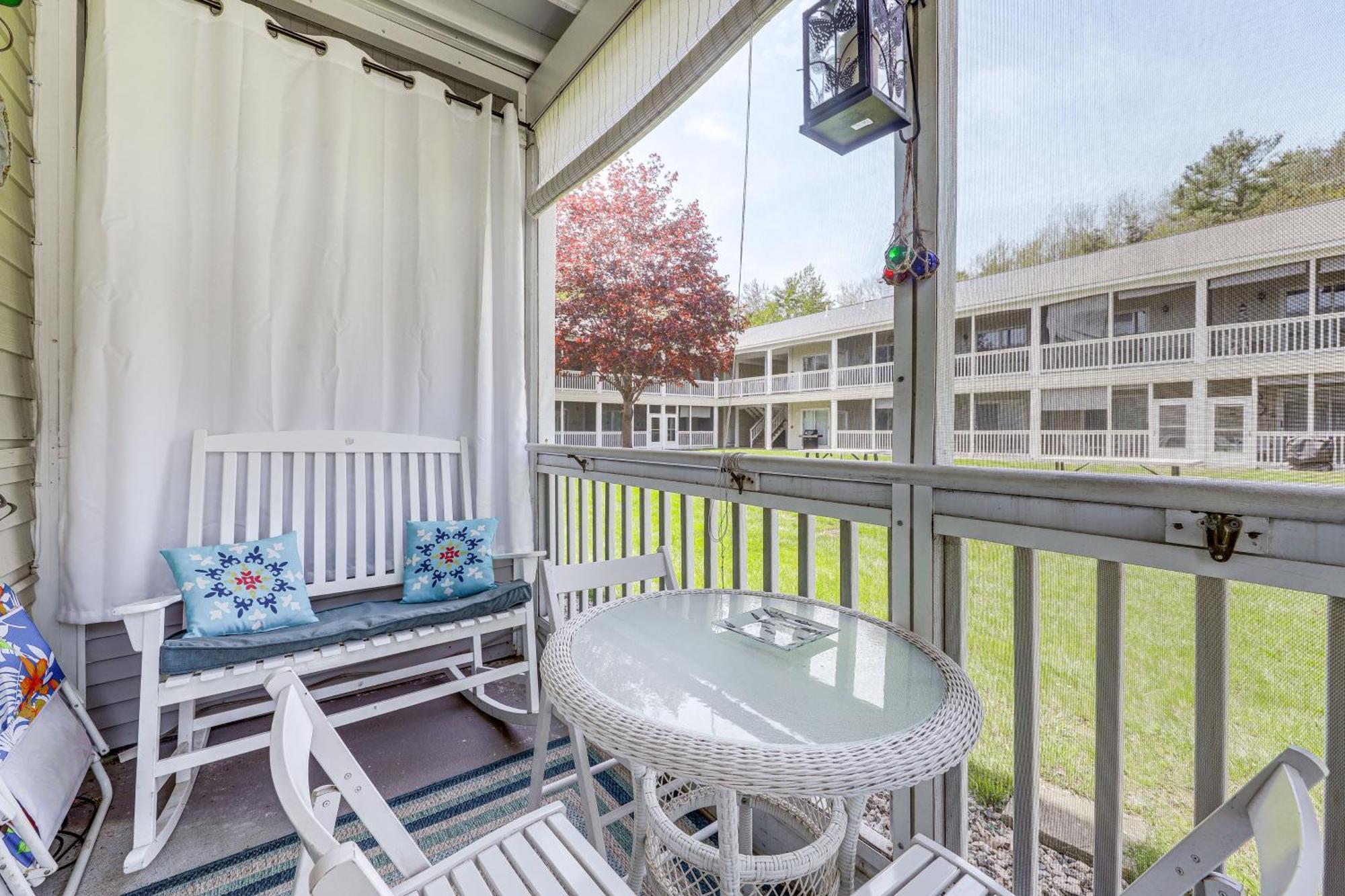 Quaint Condo In Wells With Community Indoor Pool! Exterior foto
